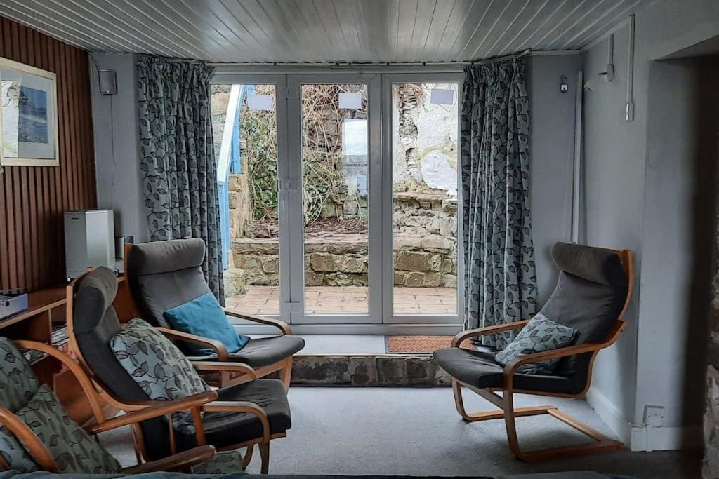 Arvonia Sleeps 7, Sea Views, Dog Friendly Villa New Quay  Bagian luar foto